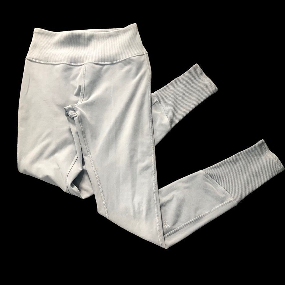 Alo Yoga  Light Gray Leggings